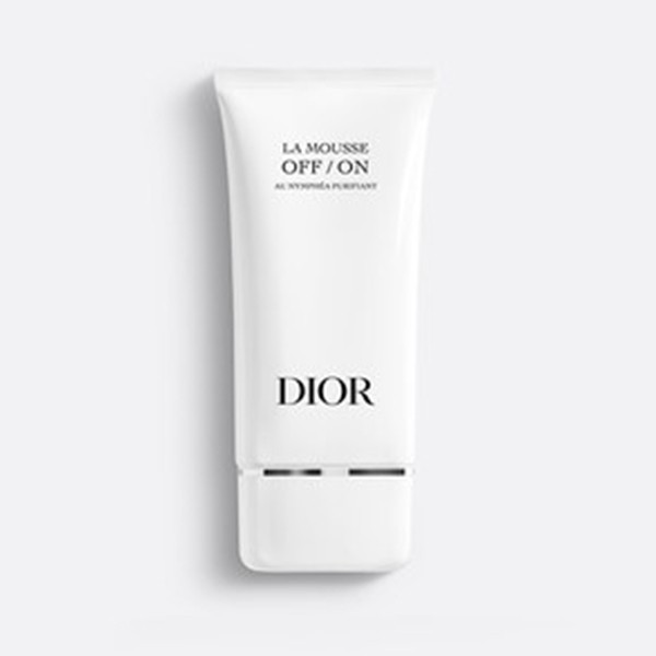 Dior-water-lily-is-clean,-deep-and-clean